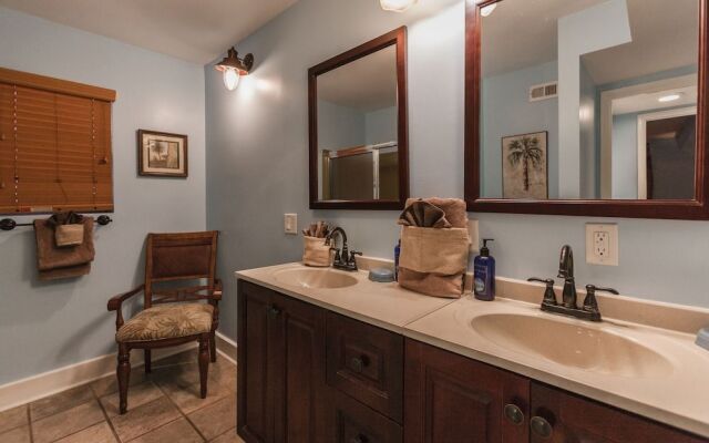 Sandy's Beach House by ZIA VR