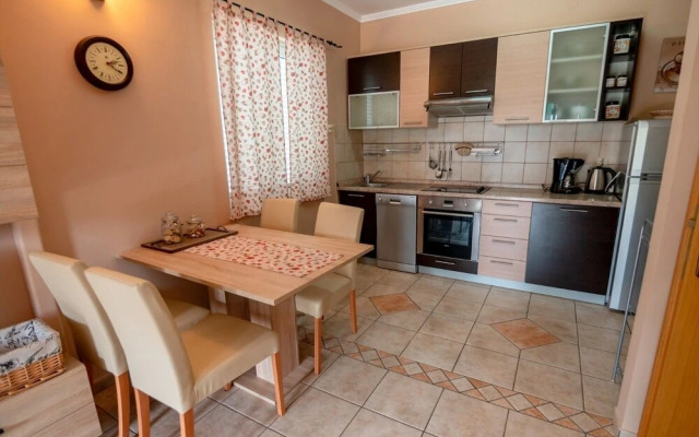 Keko - 100 m From the Beach - A2