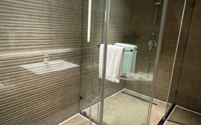 Hotel Cenneys Gateway