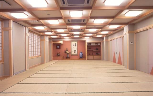 Yamani Ryokan