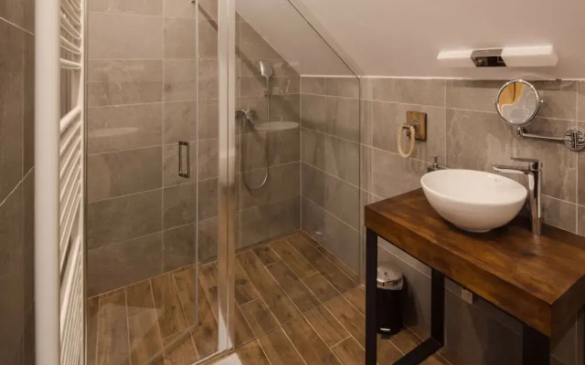 Welcoming Villa With Amenities