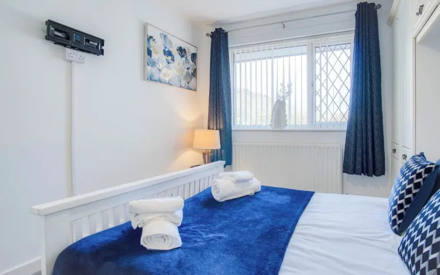 Tyle Teg - 3 Bedroom Holiday Home - Clydach