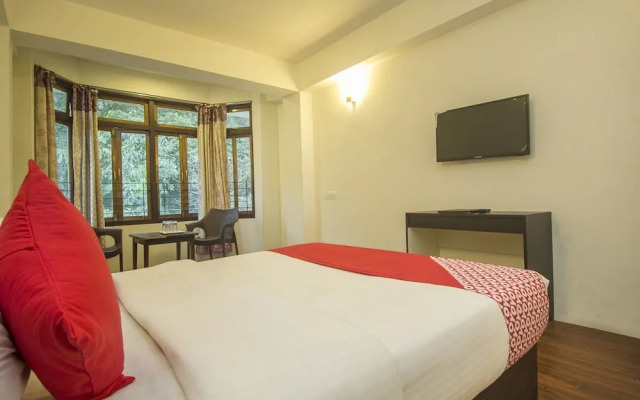 OYO 22038 Hotel Taktse Continental And Spa