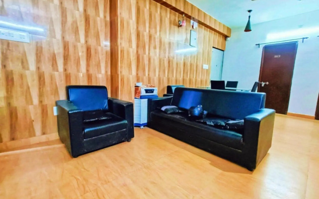 OYO Flagship 80519 Rose Inn