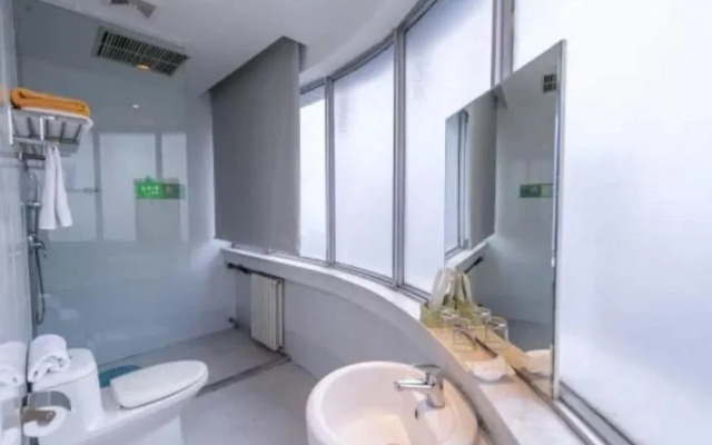Luoyang Aviation E-Home Inn