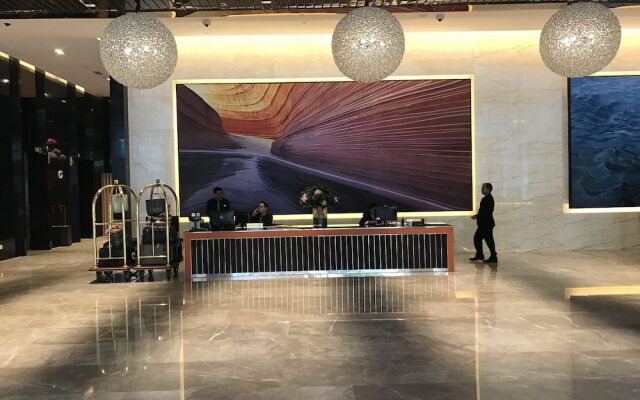 The Platinum Suites