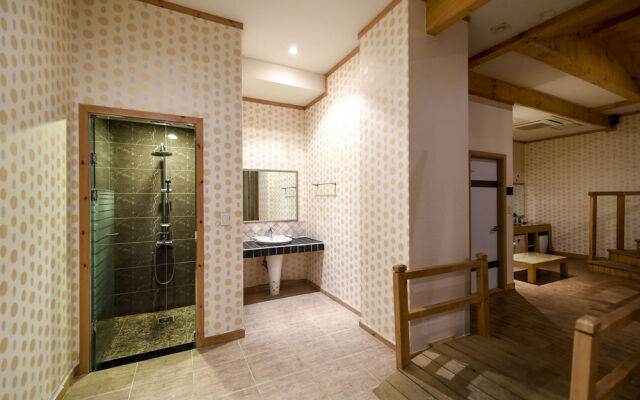 Sunflower Hotel