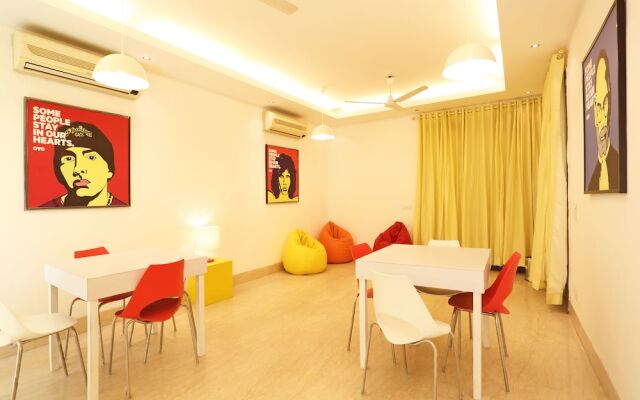 OYO Flagship 5265 Hauz Khas Metro