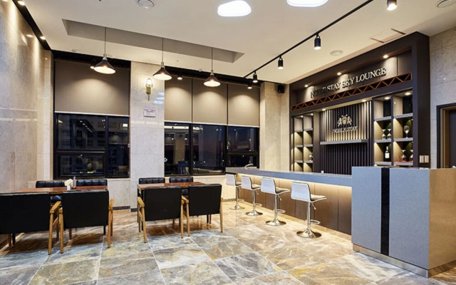 Noble Stay Hotel