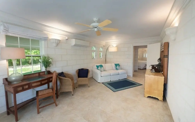 Sugar Hill - Half Century House 6 Bedroom Villa