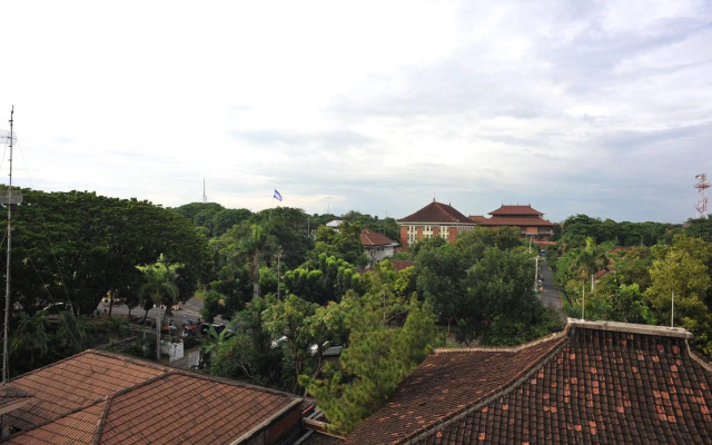 Airy Renon Bajra Sandhi Puputan Dua Denpasar Bali