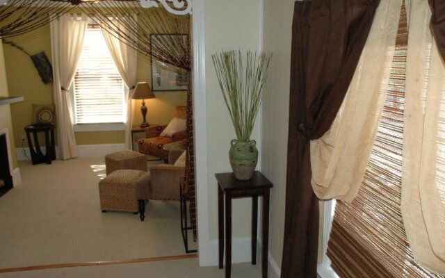The Heirloom Inn