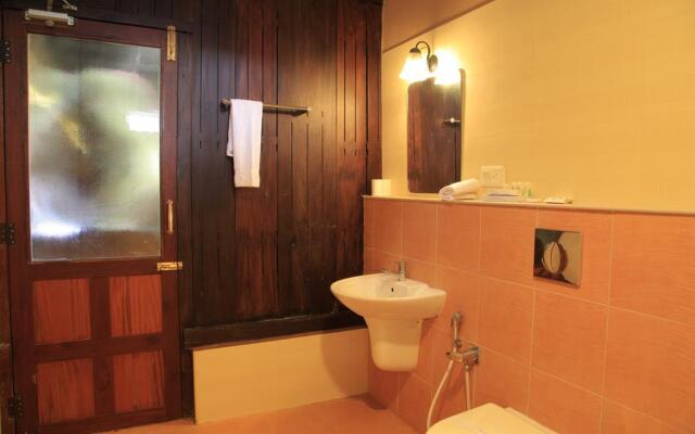 Cherai Beach Resort