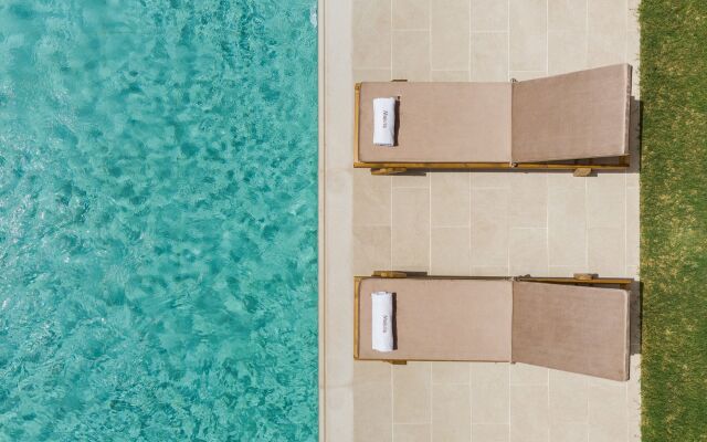Makris Luxury Rooms