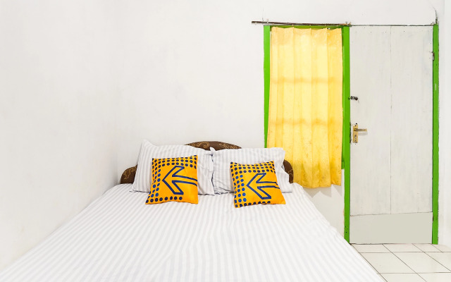 SPOT ON 90194 Wisma Ria