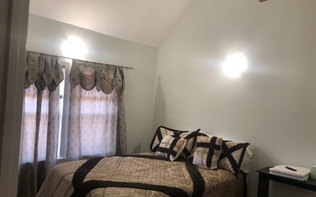 Pasadena B&B