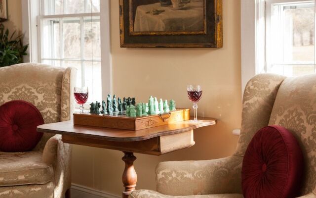 A Butler's Manor