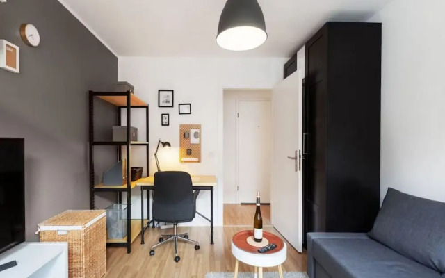 Modern Apartment Fully and High Quality