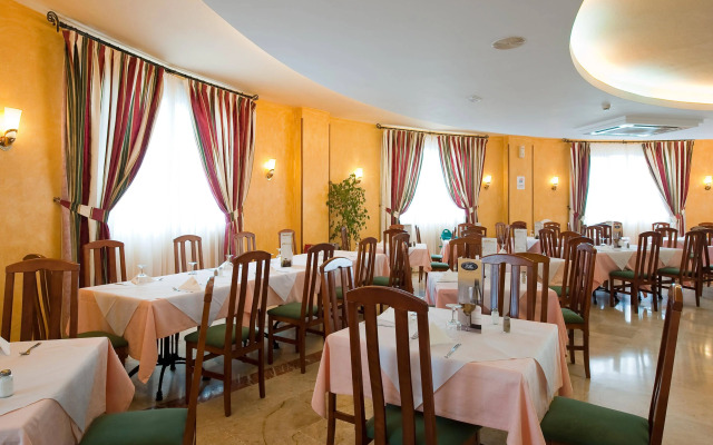 Elba Lucía Sport & Suite Hotel