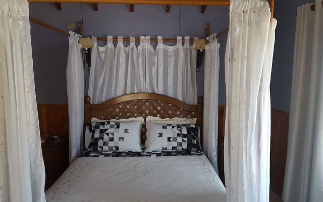 Cabanas Lomas de Gamboa