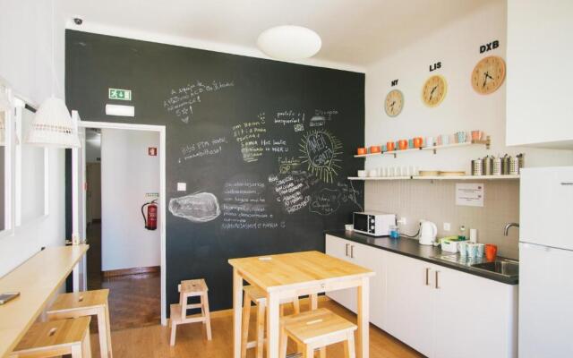 PTM DownTown Hostel&Suites