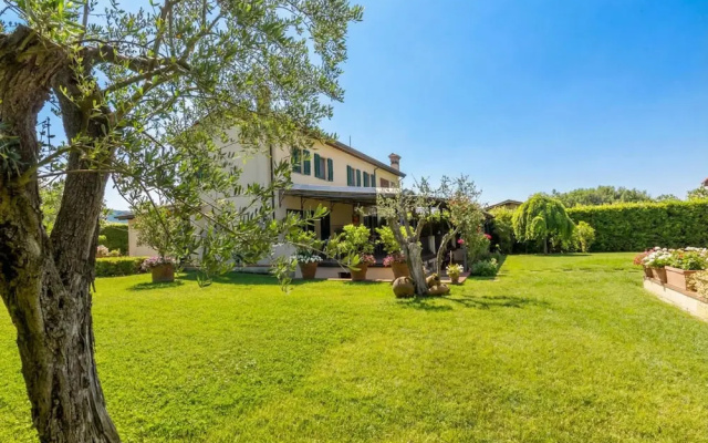 Villa Pallina With Pool
