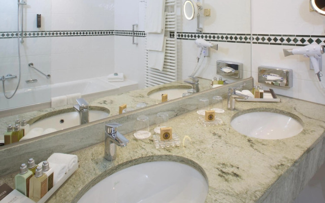 Steigenberger Hotel Der Sonnenhof