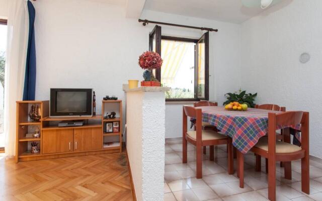 Verudela Apartment Maro