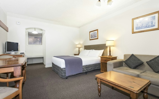 Hotel Bruce County – Guest Rooms – Melbourne