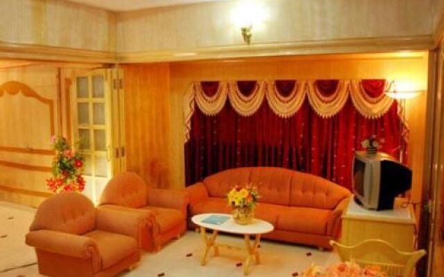 Hotel Singaar International