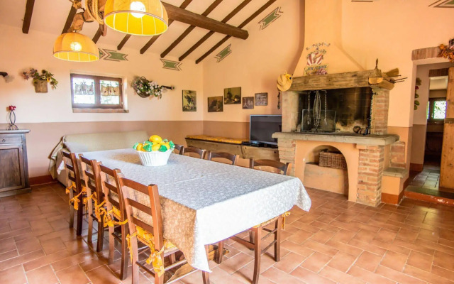 Agriturismo Borgo San Giuliano