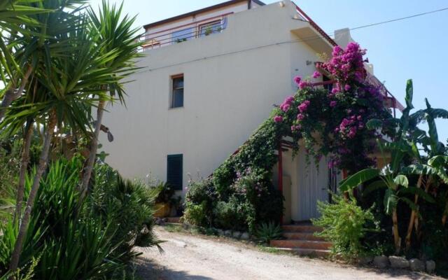 Surra Mediterranean Apartments