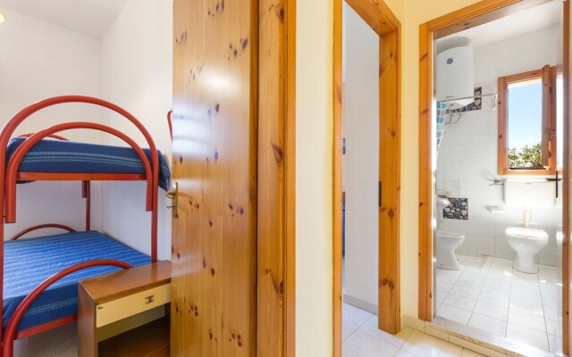 3383 Nomet House by Barbarhouse