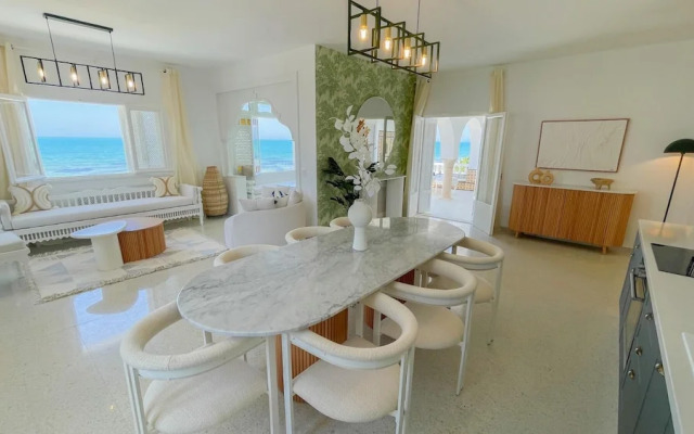 The Sea House Beach Front Villa With Pool