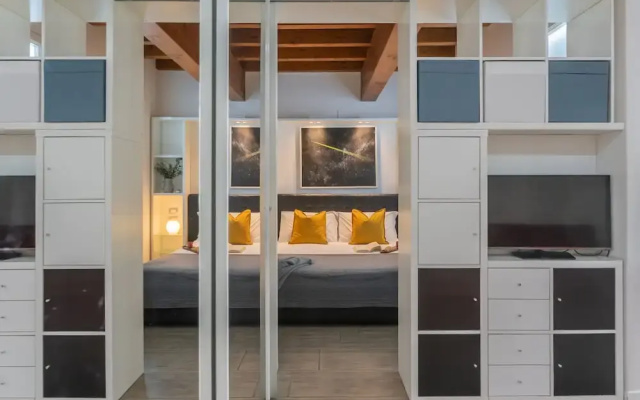 Domus 2 in Como in Como
