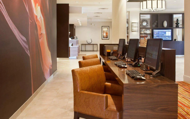 Courtyard by Marriott Pueblo Downtown