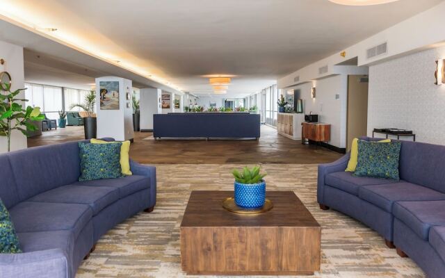 Illinois Beach Hotel