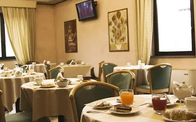 Hotel Epoca
