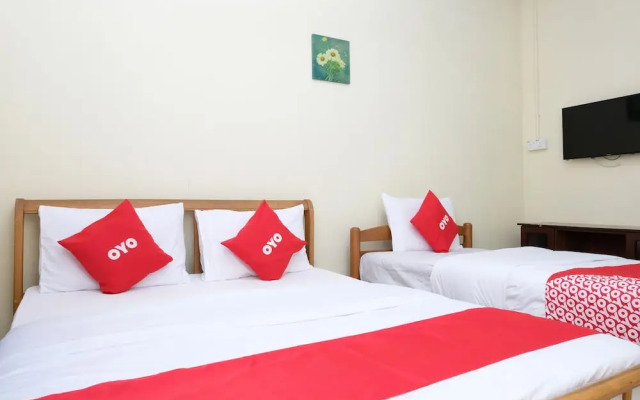 OYO 89419 Riverside Greenery Inn