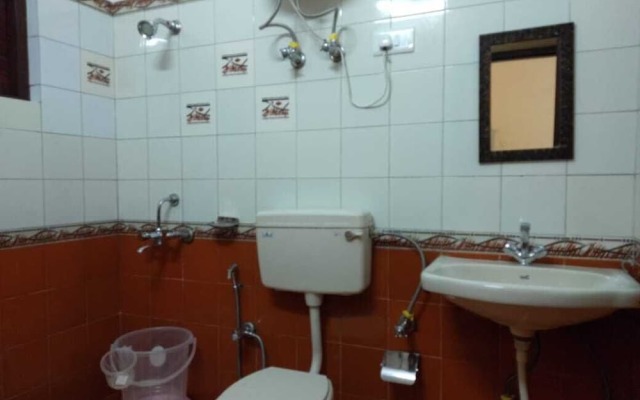 Hotel Usha Palace