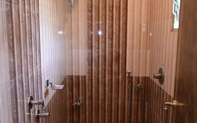 Hotel Gitanjali