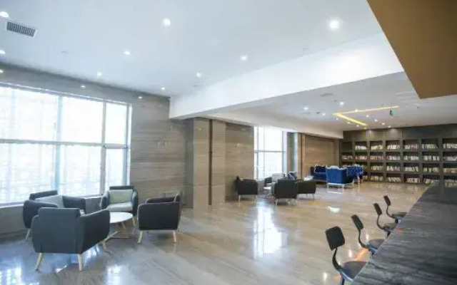 DOS Hotel (Tianjin Meijiang Convention and Exhibition Center)
