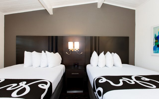 SureStay Hotel by Best Western Seaside Monterey