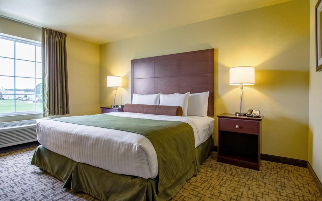 Cobblestone Hotel & Suites - Orrville