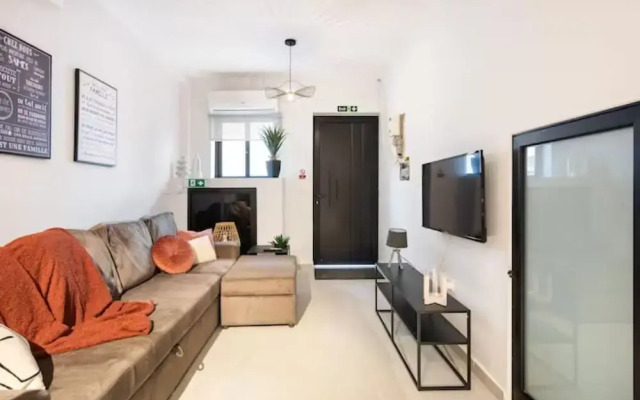 St Angelo Boutique Living