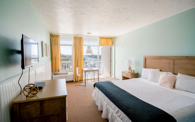 Sands Harbor Resort and Marina