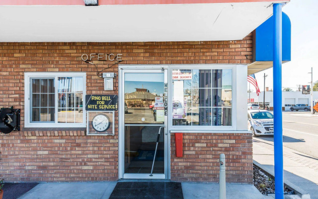 Rodeway Inn Elko Downtown Area