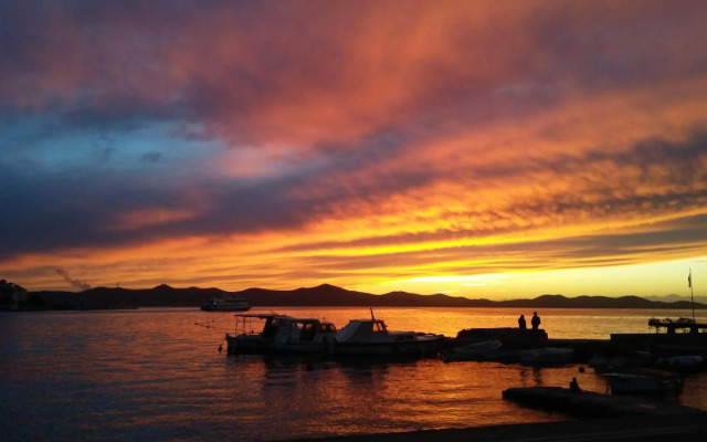 Studio Apartman Mirakul