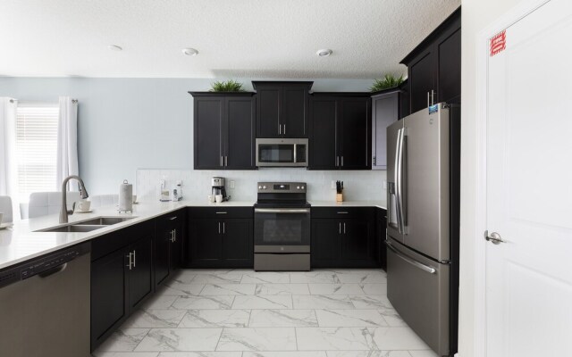 2925FS - Storey Lake