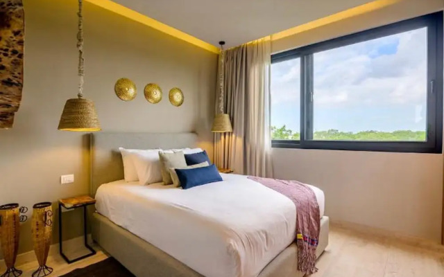 Elegant Apartment | Eco-Pool & Solarium | Speedy Wifi | Social Terrace | Concierge